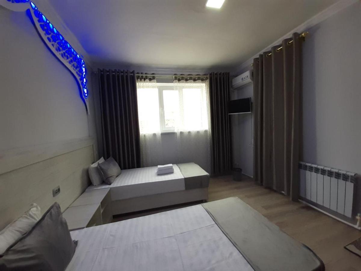 Hotel Rizqiro'Z Boutique Buhara Cameră foto